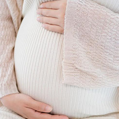 目前，主流AI🥢子宫畸形怎么怀孕应用仍💐🤭处于巨额投👩‍👩‍👦🇸🇳